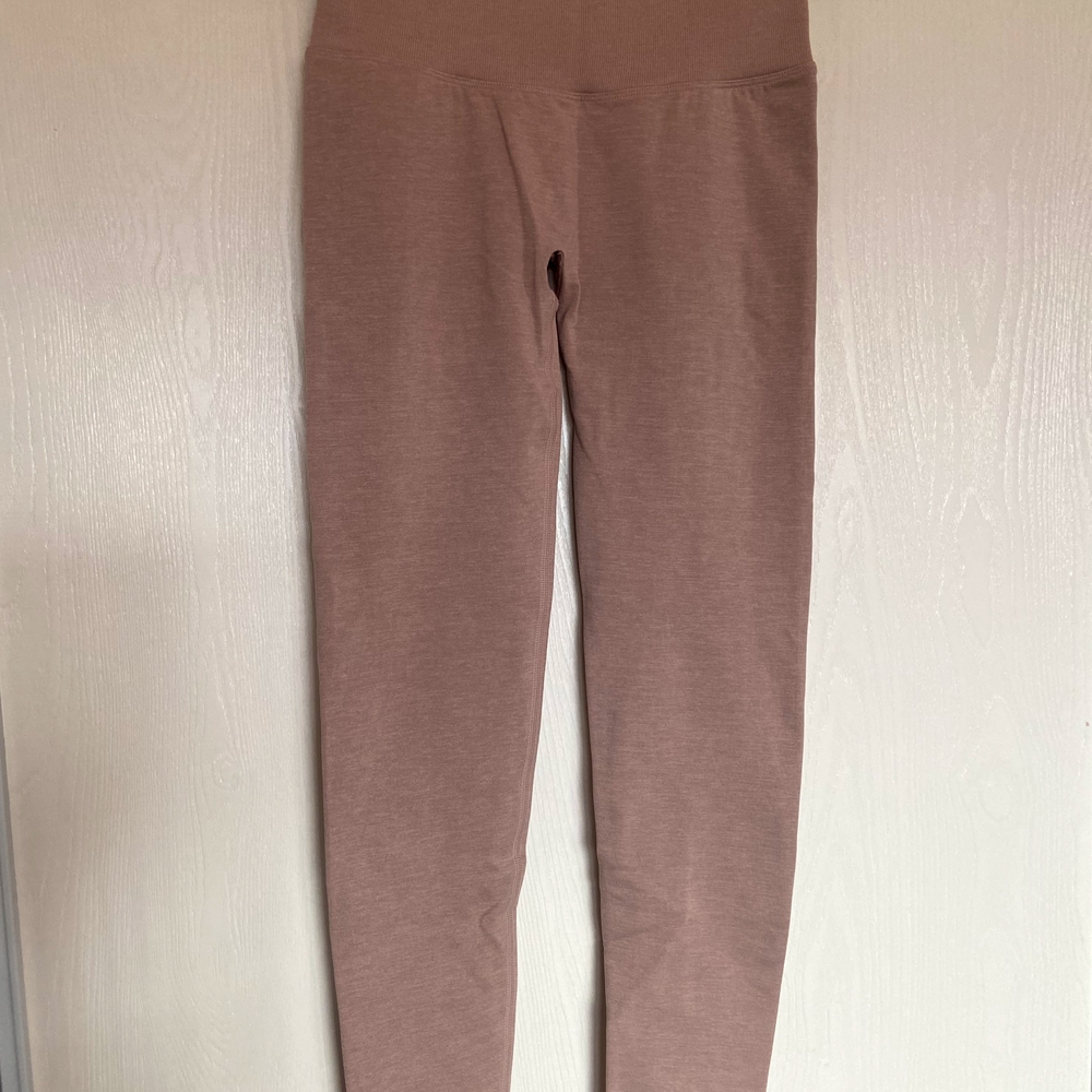 Aggressive Scrunch Legging- Moka Berry Buffbunny

Leggings